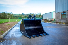 Digging-buckets-crop-10-copy