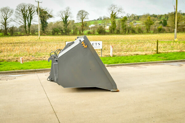 5m3 - 3m Wide Hi Tip