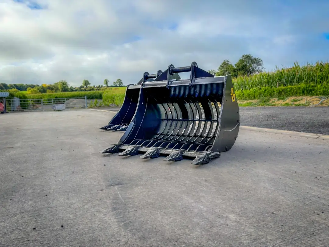 5m3 - 3m Wide Hi Tip